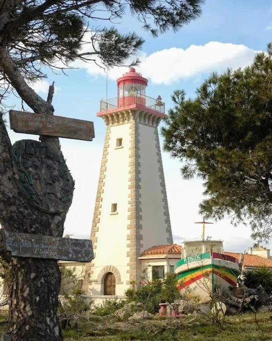 A 5Mn De La Reserve Africaine, Charmante Maison De Village Avec Patio Sigean Exterior foto