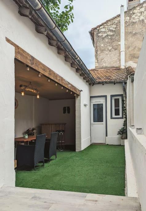 A 5Mn De La Reserve Africaine, Charmante Maison De Village Avec Patio Sigean Exterior foto